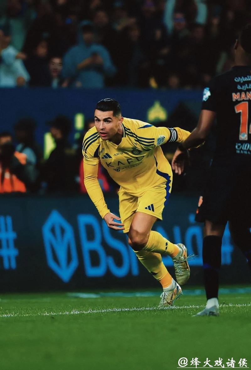 利雅得胜利身价碾压扎瓦拉体育，赢球稳了，但C罗状态明显掉队，谁还能靠他撑场面？球队多点开花没C罗也香，老将是累赘还是战略调兵？