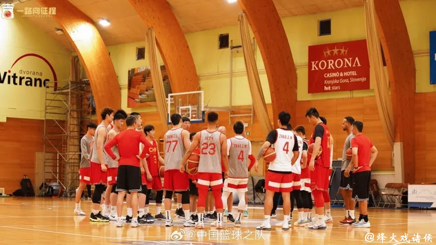 强将归队 李凯尔赴欧与中国男篮会合